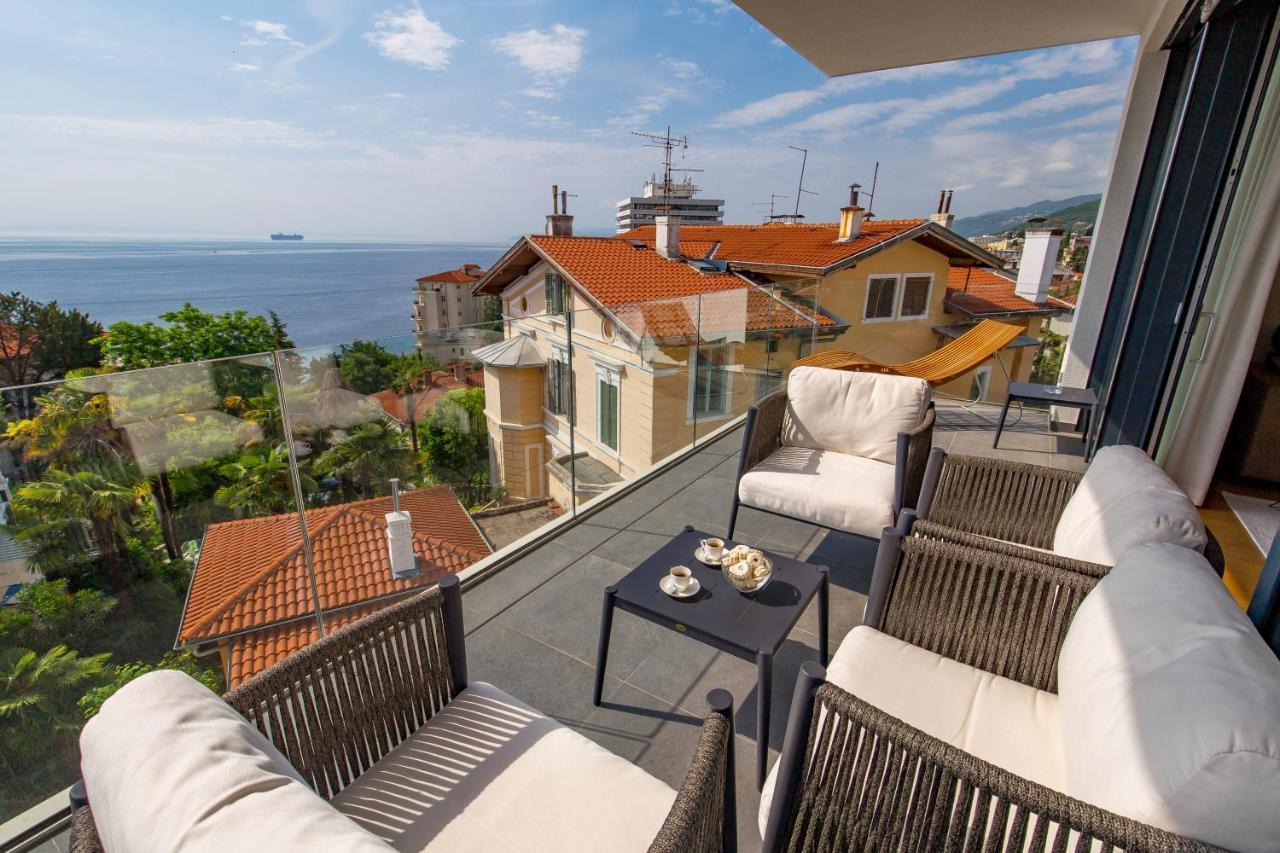 Luxury Apartment Iris Adriatica ***** Opatija Exterior foto